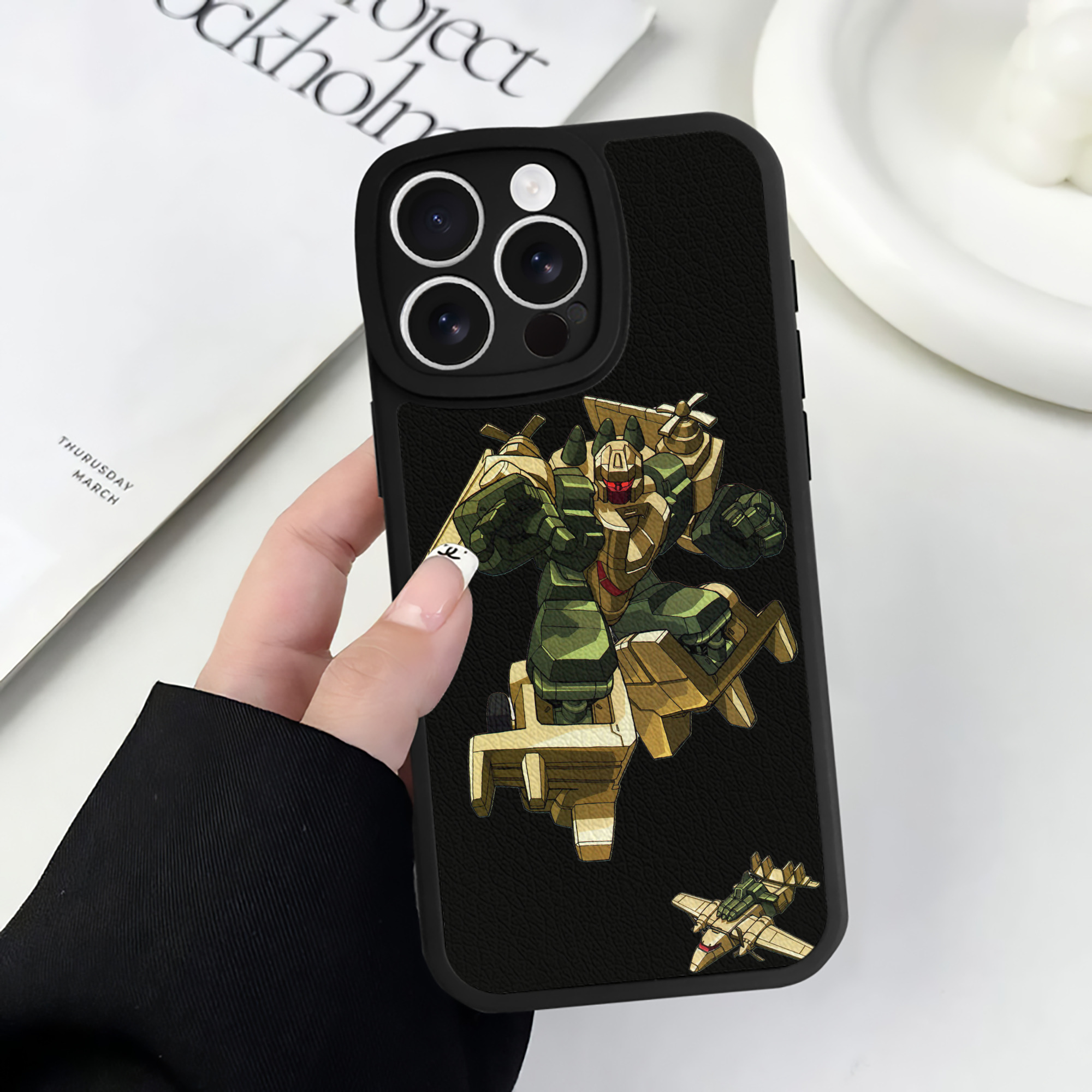 （画像用）  【iPhone 16シリーズ対応】シリコンスマホケース（レザー調） 材質：シリコン